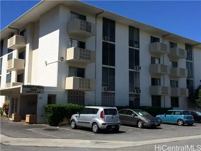 $1,375 | 2649 Varsity Place, Unit 112, Honolulu, HI 96826