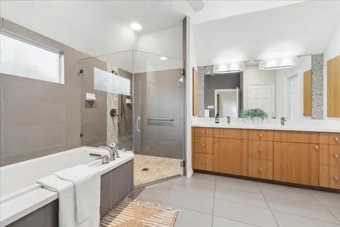 $599,900 | 5312 Hidalgo Street, Houston, TX 77056