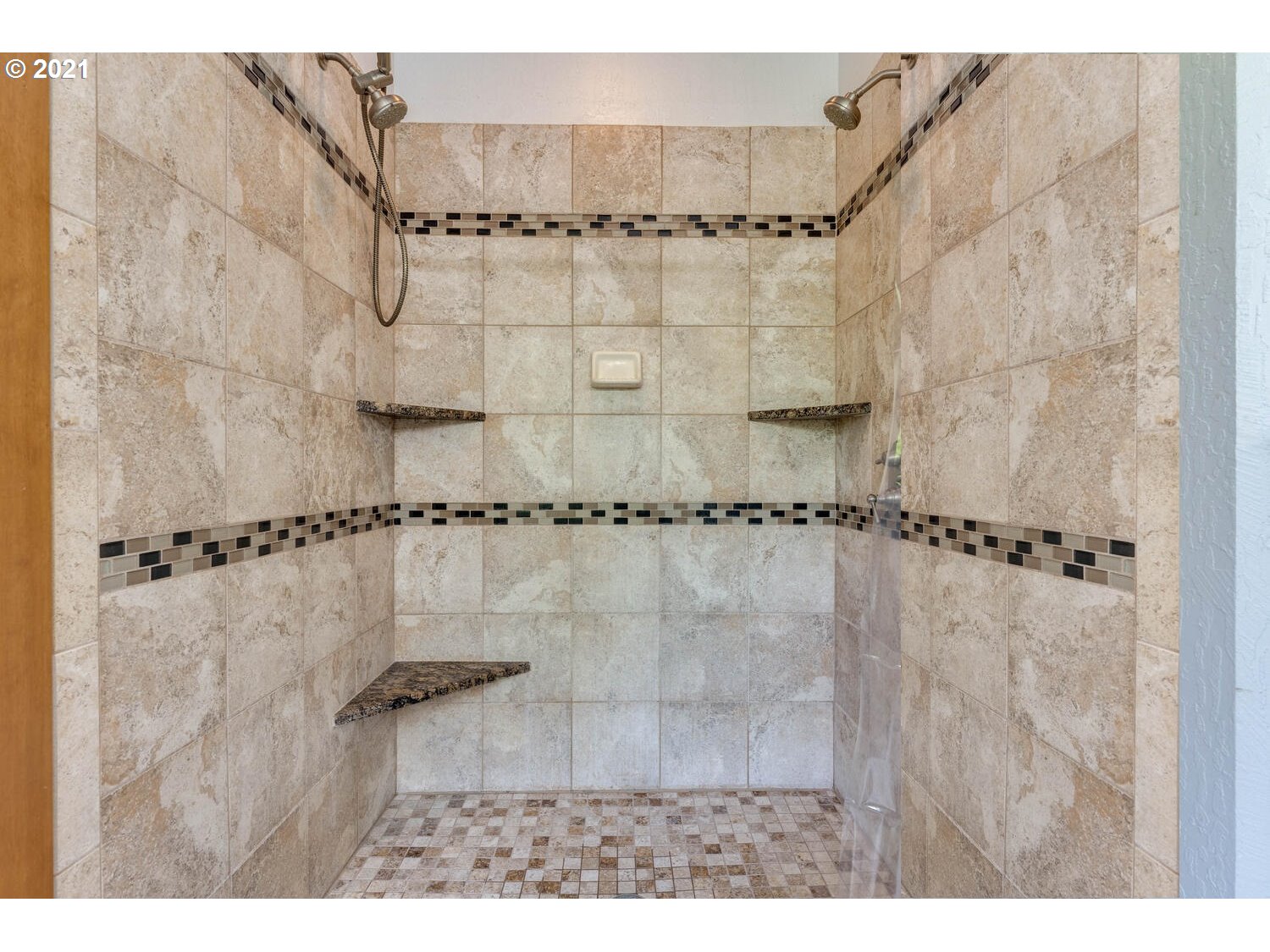 1351 Kalama River Road Kalama, WA 98625 - Photo 17 of 31 Gallery Image 17