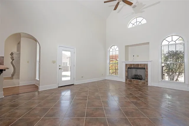 $911,000 | 7473 Lillie Valley Drive, Gonzales, LA 70737