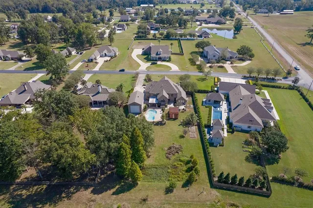 $911,000 | 7473 Lillie Valley Drive, Gonzales, LA 70737