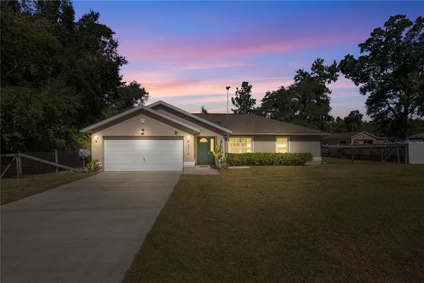 $265,000 | 9319 Southeast 161st Place, Summerfield, FL 34491