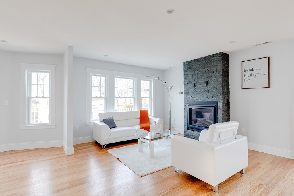55 Katherine Road, Unit 55 Watertown, MA 02472 - Photo 3 of 30