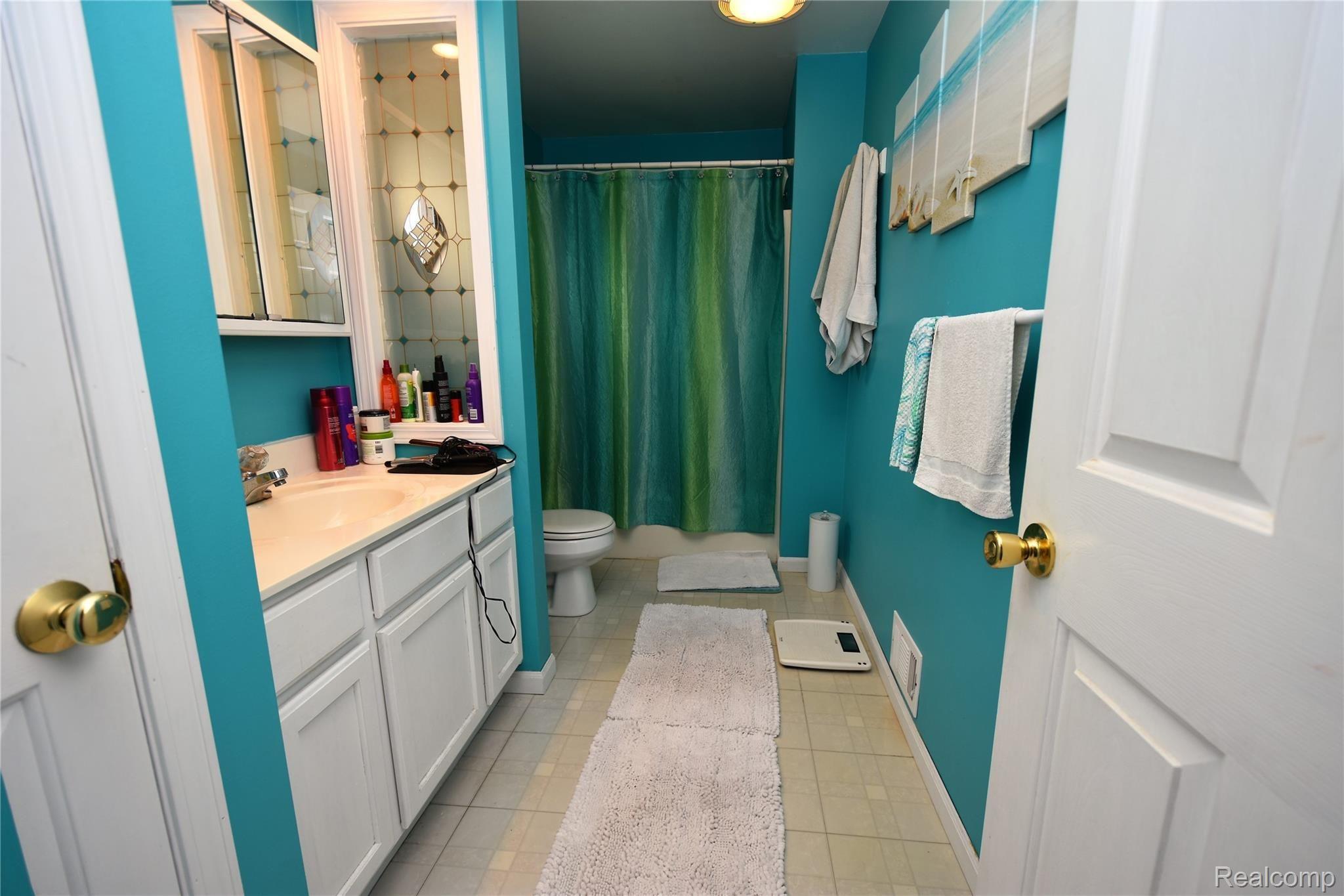 4179 Meldrum Road Casco, MI 48064 - Photo 20 of 50 DSC_9480.JPG