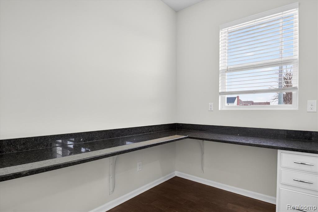 897 Harrison Street Canton, MI 48188 - Photo 23 of 50