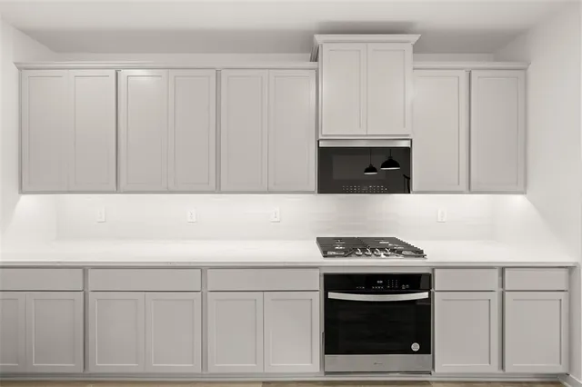 $449,990 | 328 Deer Rdg Drive, Willow Park, TX 76008