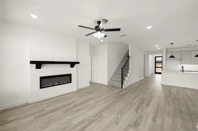 $449,990 | 328 Deer Rdg Drive, Willow Park, TX 76008