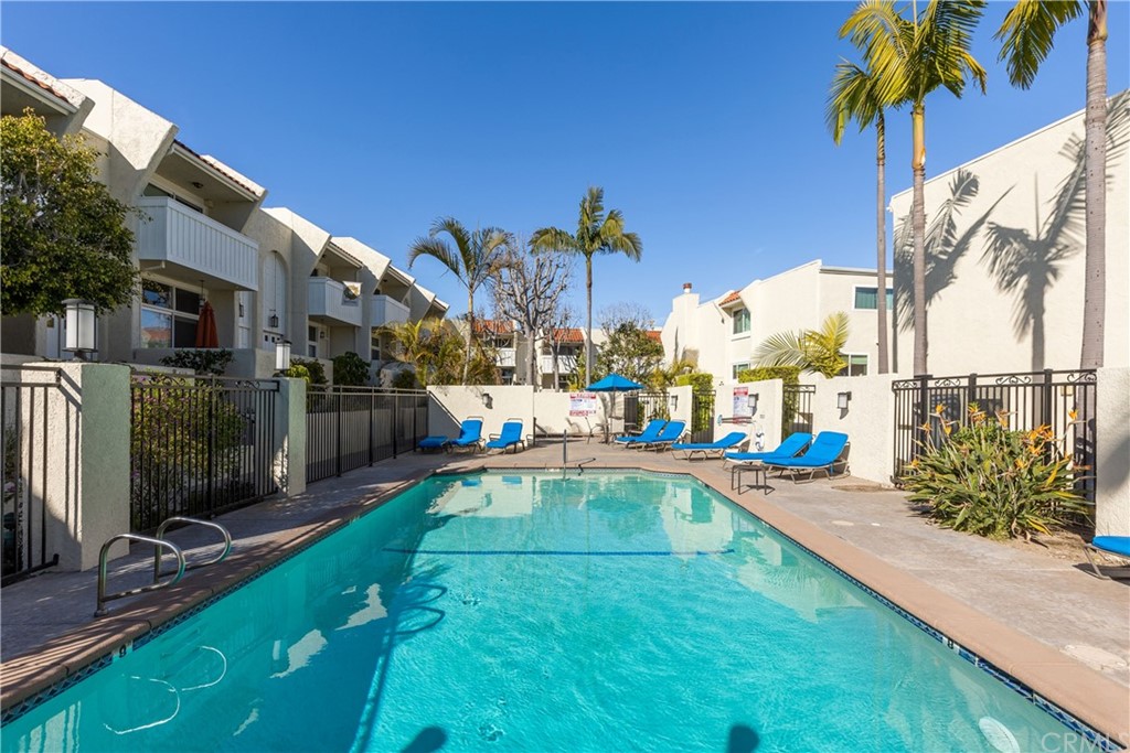 259 Valley Drive Hermosa Beach, CA 90254 - Photo 31 of 34 a view of a swimming pool with a patio