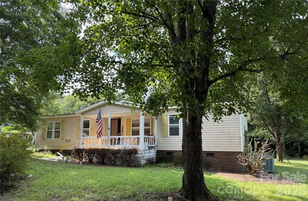 $149,900 | 75 Mountain View Drive, Taylorsville, NC 28681