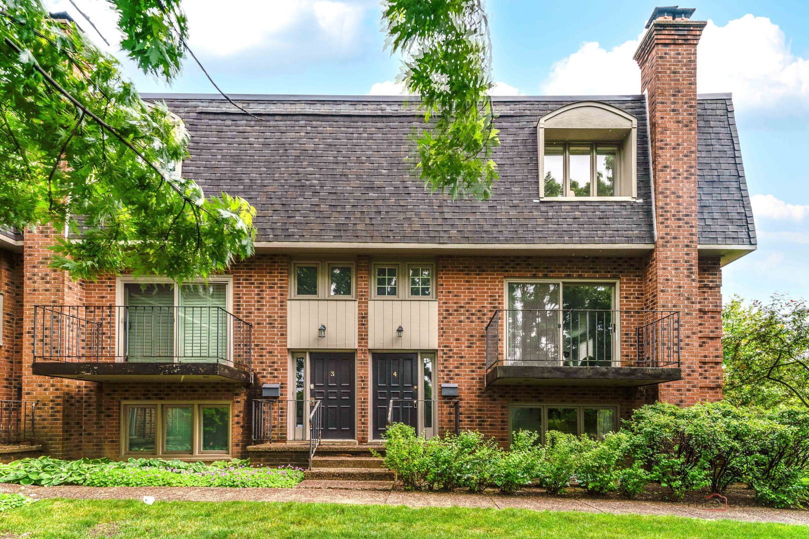 1111 South Waukegan Road, Unit 4 Lake Forest, IL 60045 - Photo 2 of 32