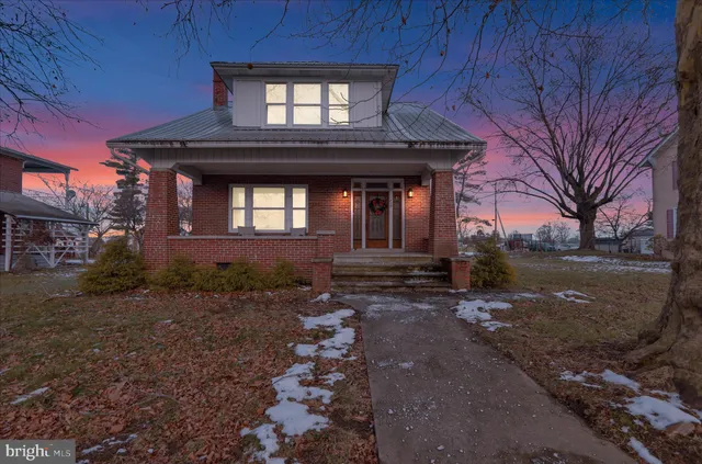 $309,900 | 839 Main Street, Shoemakersville, PA 19555