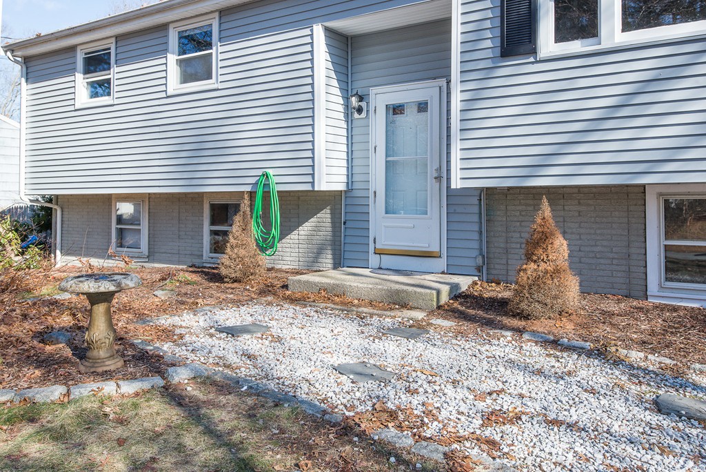 314 Temi Road Raynham, MA 02767 - Photo 11 of 15 Gallery Image 11