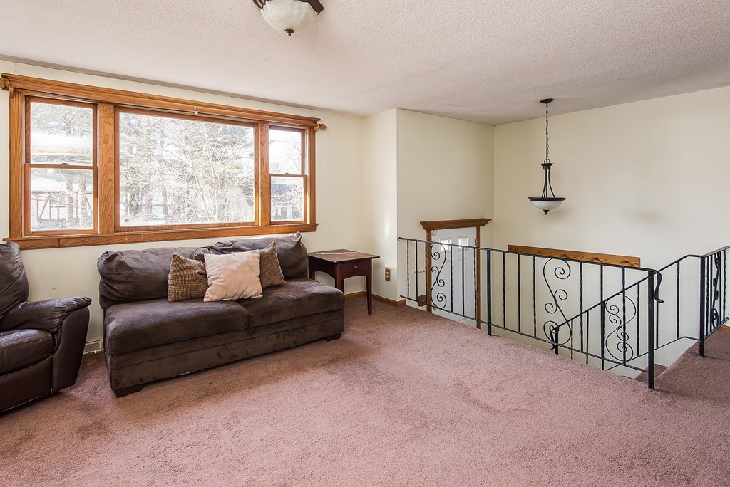 314 Temi Road Raynham, MA 02767 - Photo 5 of 15 Gallery Image 5