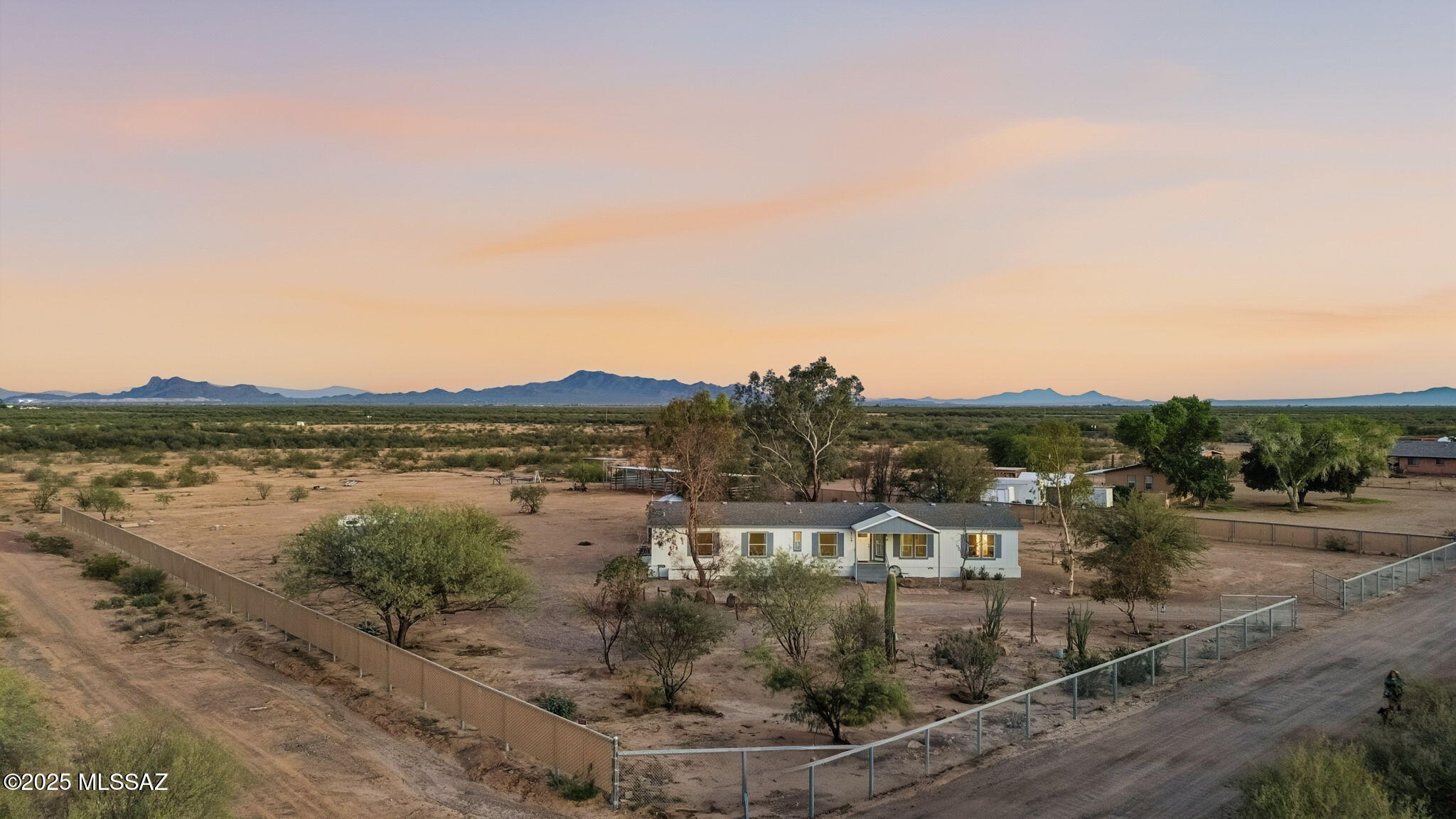 9740 North Running Back Way Marana, AZ 85653 - Photo 2 of 34 4.14 acre horse property