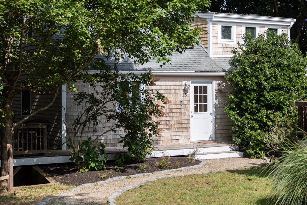 25 Locust Road, Unit 25 Eastham, MA 02642 - Photo 2 of 41 Gallery Image 2