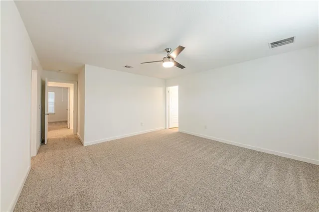 $1,995 | 1040 Winnsboro Drive, Round Rock, TX 78664