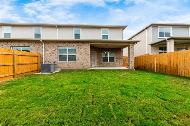 $1,995 | 1040 Winnsboro Drive, Round Rock, TX 78664