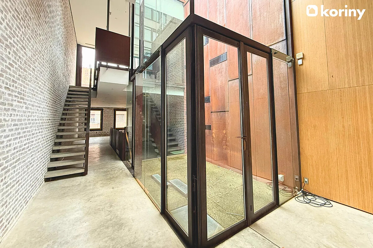 75 Warren Street Brooklyn, NY 11201 - Photo 31 of 39 a view of entryway