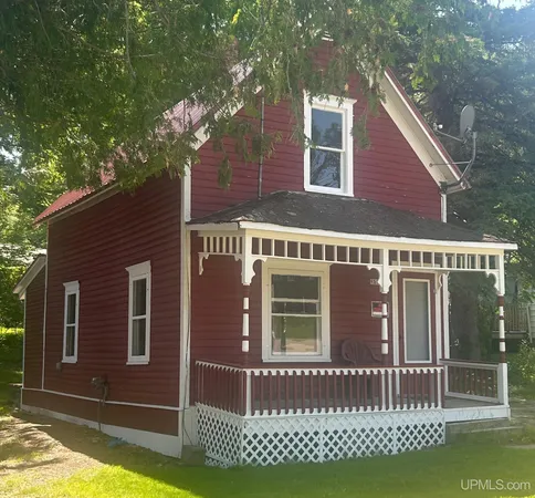 $26,000 | W5049 Main Street, Vulcan, MI 49892