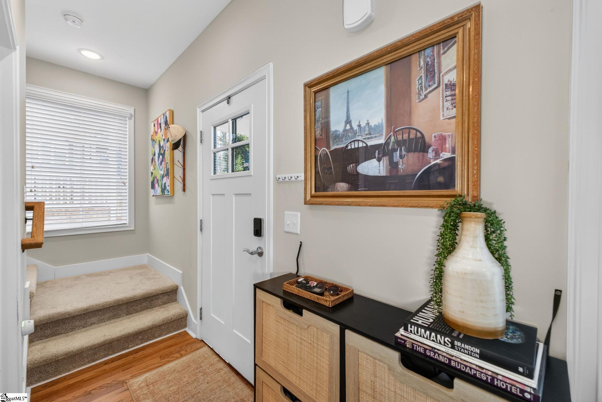 105 Joseph Mathis Way Greenville, SC 29607 - Photo 5 of 29 Gallery Image 5