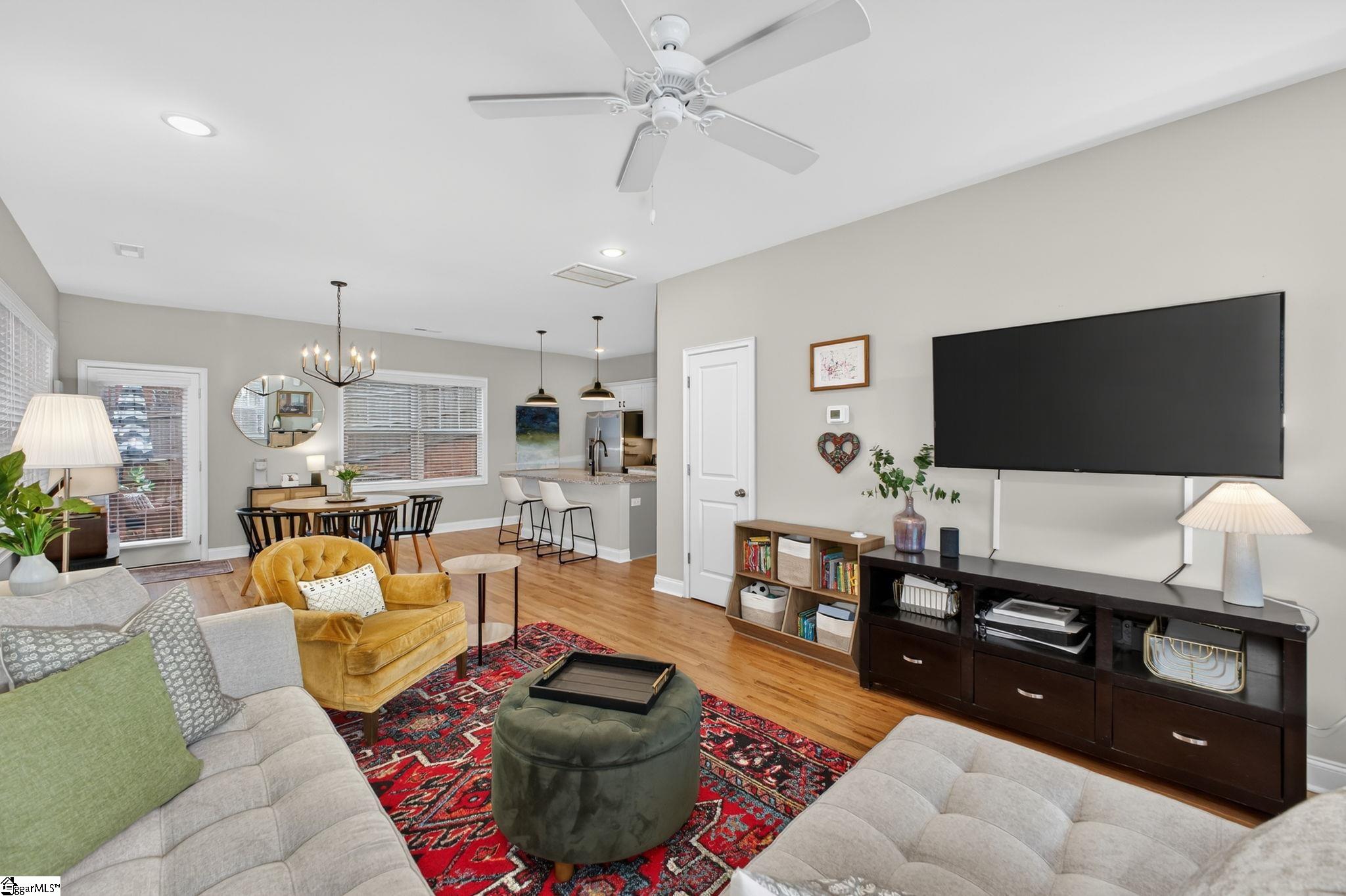 105 Joseph Mathis Way Greenville, SC 29607 - Photo 8 of 29 Gallery Image 8