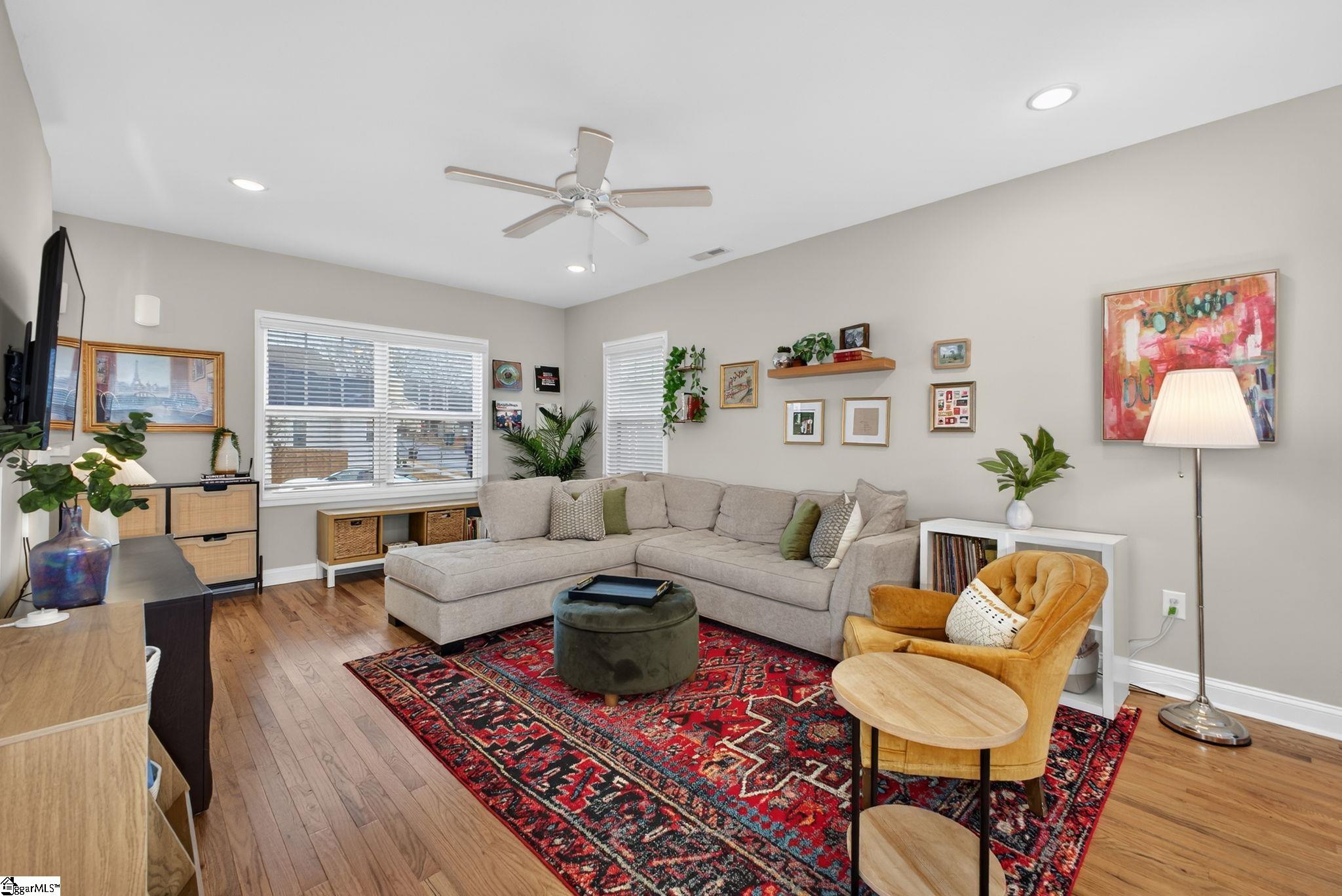 105 Joseph Mathis Way Greenville, SC 29607 - Photo 10 of 29 Gallery Image 10