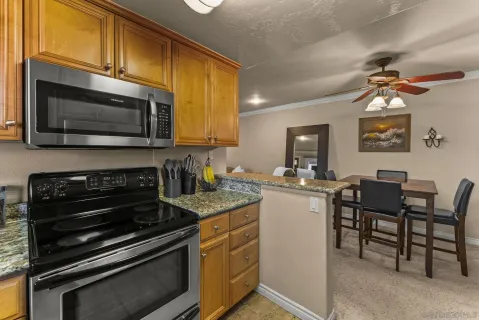 $395,000 | 4849 Williamsburg Lane, Unit 262, La Mesa, CA 91942