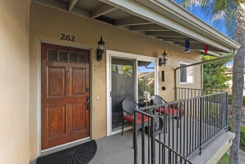 $395,000 | 4849 Williamsburg Lane, Unit 262, La Mesa, CA 91942