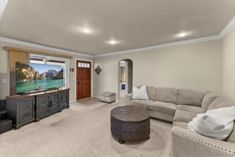 $395,000 | 4849 Williamsburg Lane, Unit 262, La Mesa, CA 91942