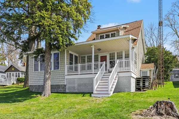 $399,900 | 816 South Werners Landing Drive, Bronson, MI 49028