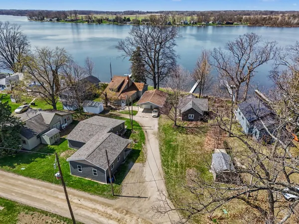 $399,900 | 816 South Werners Landing Drive, Bronson, MI 49028
