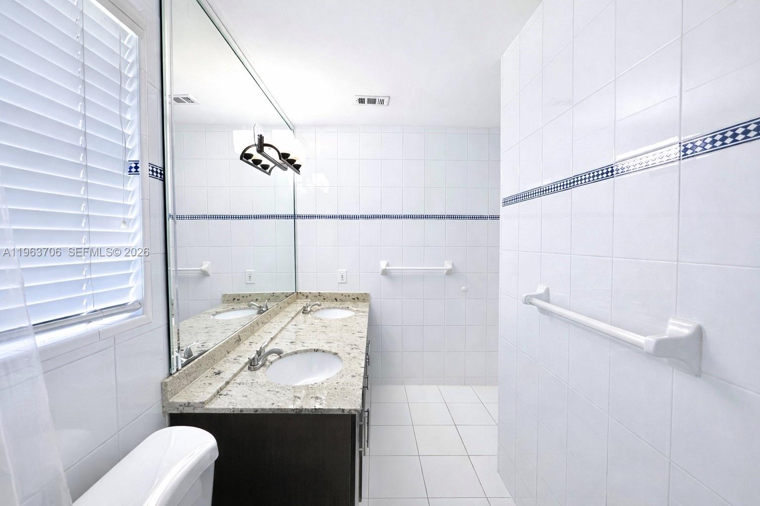 21970 Southwest 97th Court Cutler Bay, FL 33190 - Photo 17 of 23