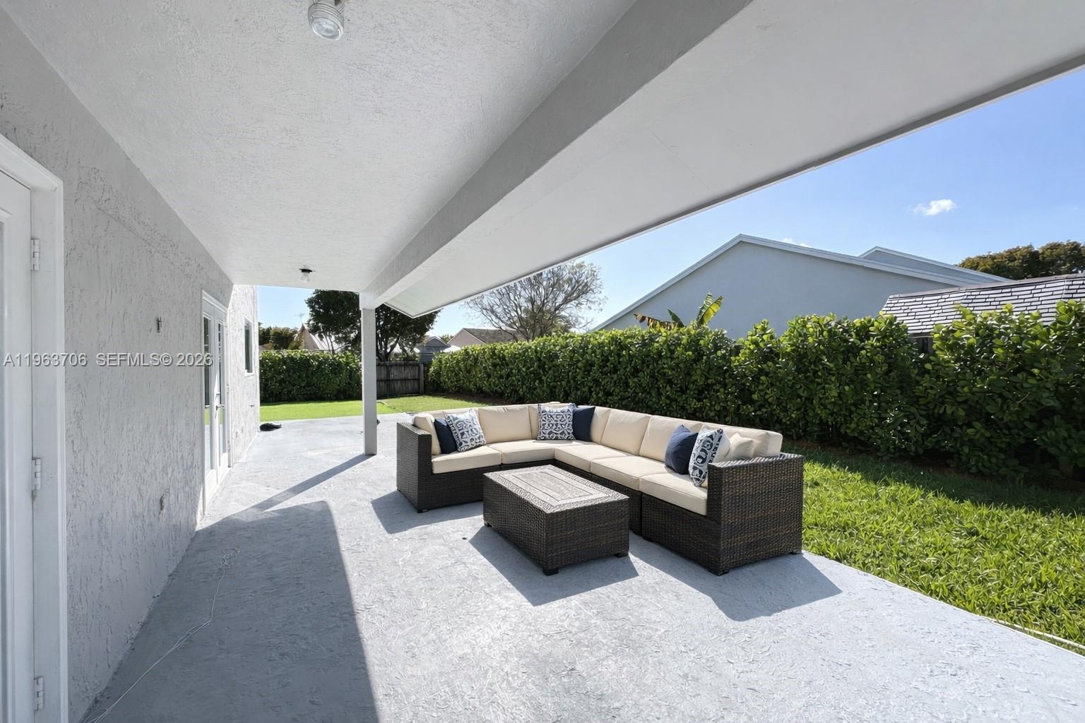 21970 Southwest 97th Court Cutler Bay, FL 33190 - Photo 20 of 23 Virtually Staged