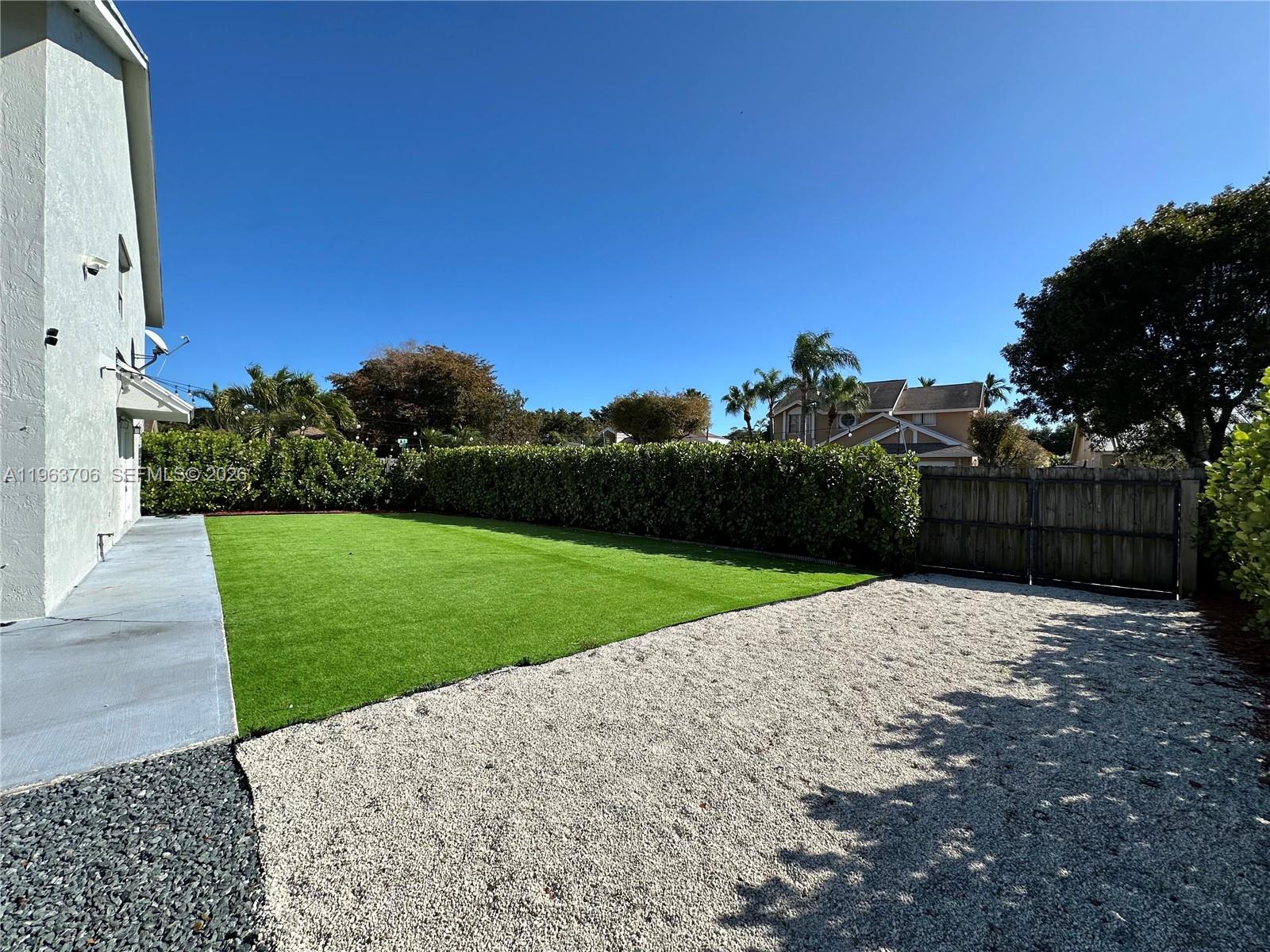 21970 Southwest 97th Court Cutler Bay, FL 33190 - Photo 21 of 23