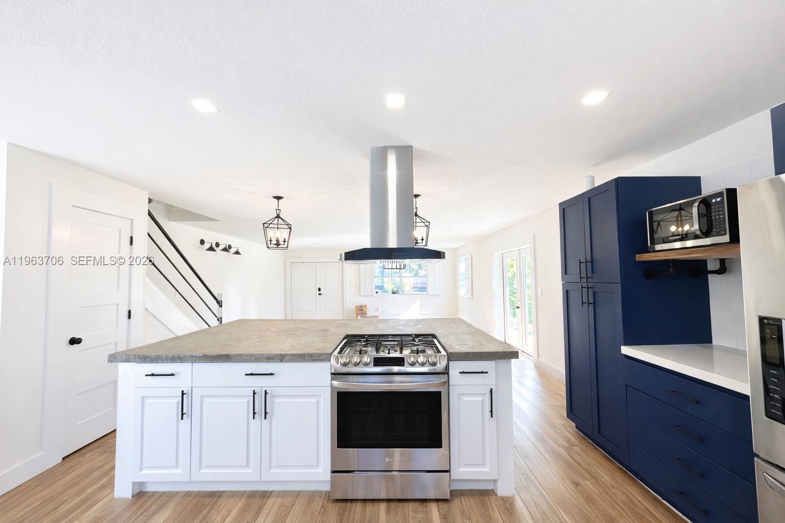 21970 Southwest 97th Court Cutler Bay, FL 33190 - Photo 7 of 23