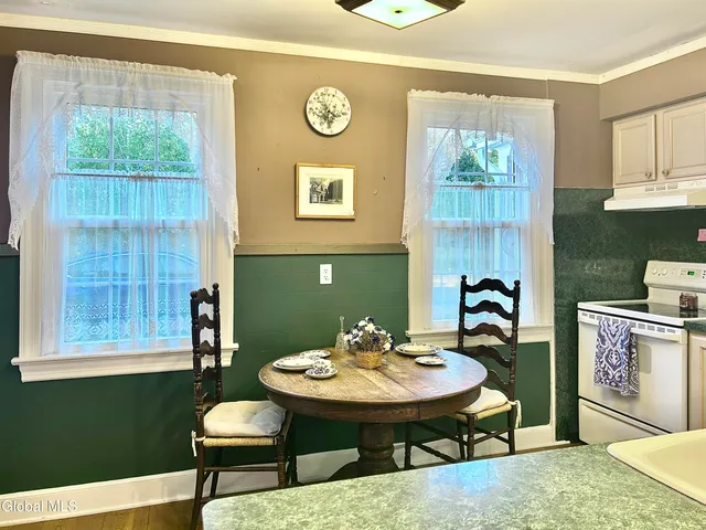 $399,000 | 148 Brunswick Road, Brunswick, NY 12180