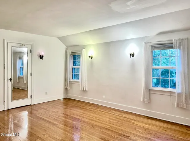 $399,000 | 148 Brunswick Road, Brunswick, NY 12180