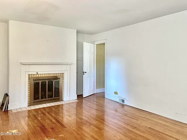 $399,000 | 148 Brunswick Road, Brunswick, NY 12180