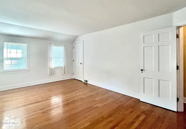 $399,000 | 148 Brunswick Road, Brunswick, NY 12180