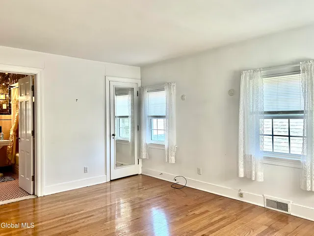 $399,000 | 148 Brunswick Road, Brunswick, NY 12180