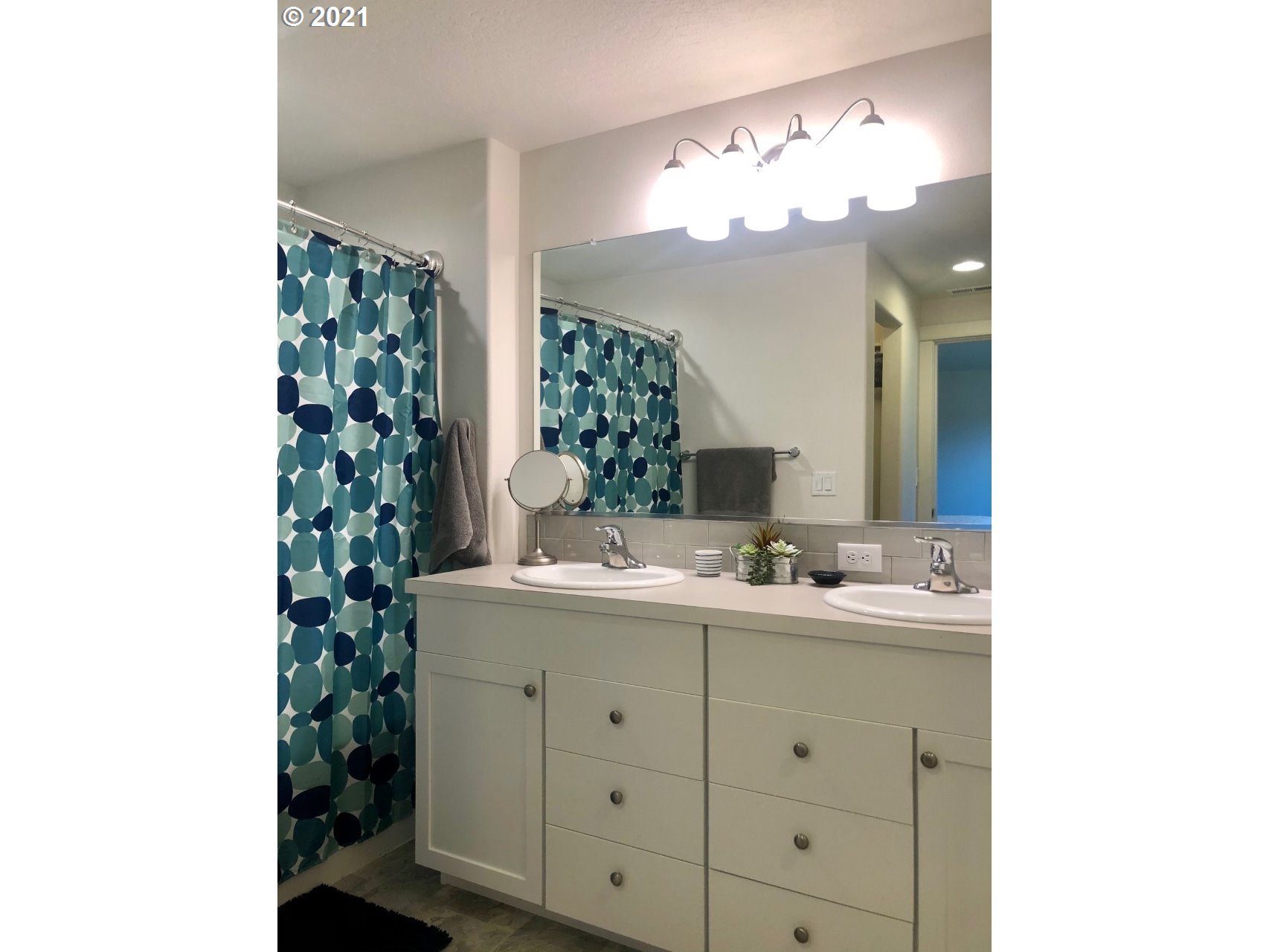2184 South 59th Street Springfield, OR 97478 - Photo 9 of 22
