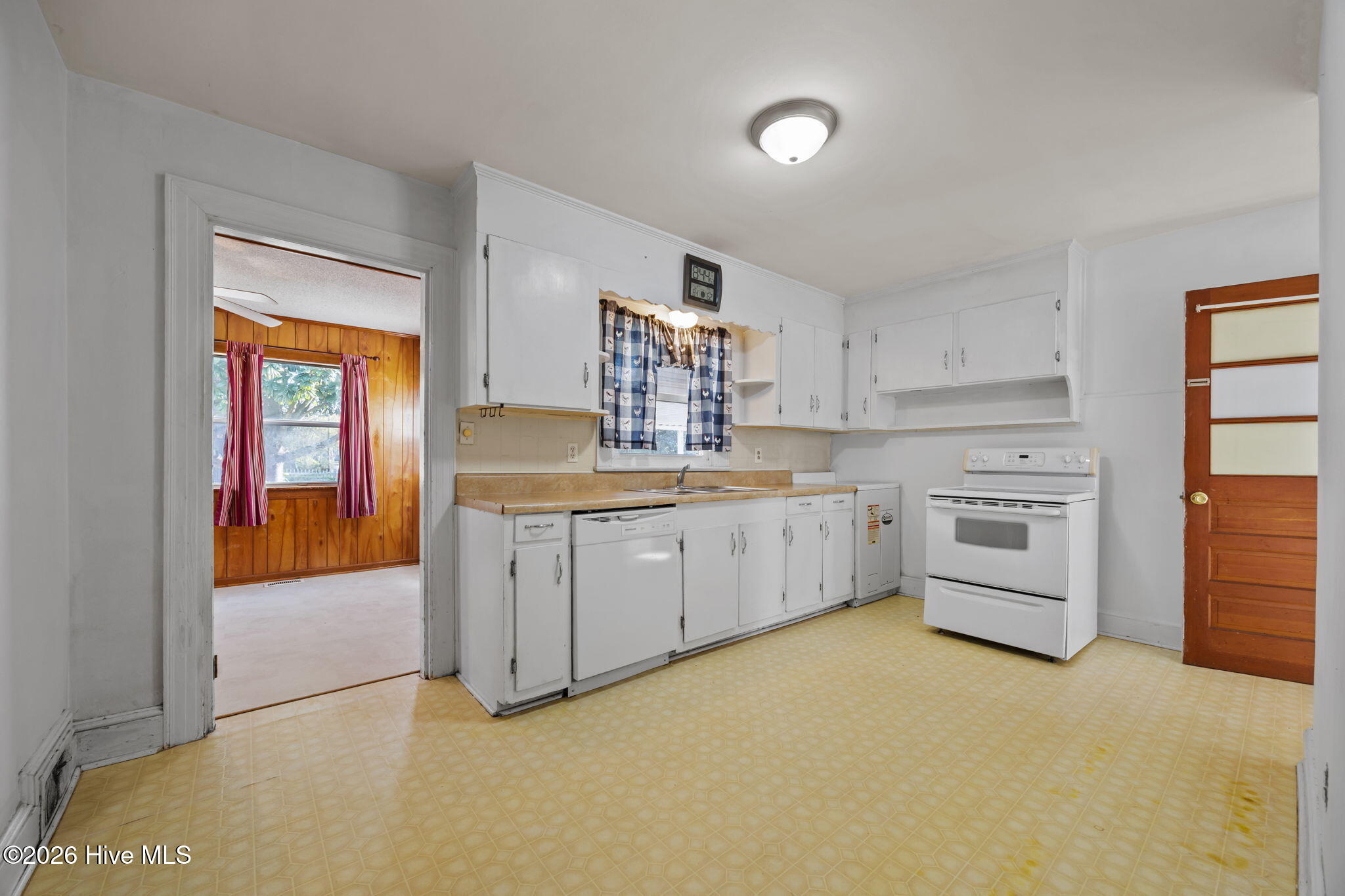 333 Fifth Street Ayden, NC 28513 - Photo 12 of 44 35-web-or-mls-IMG_0033