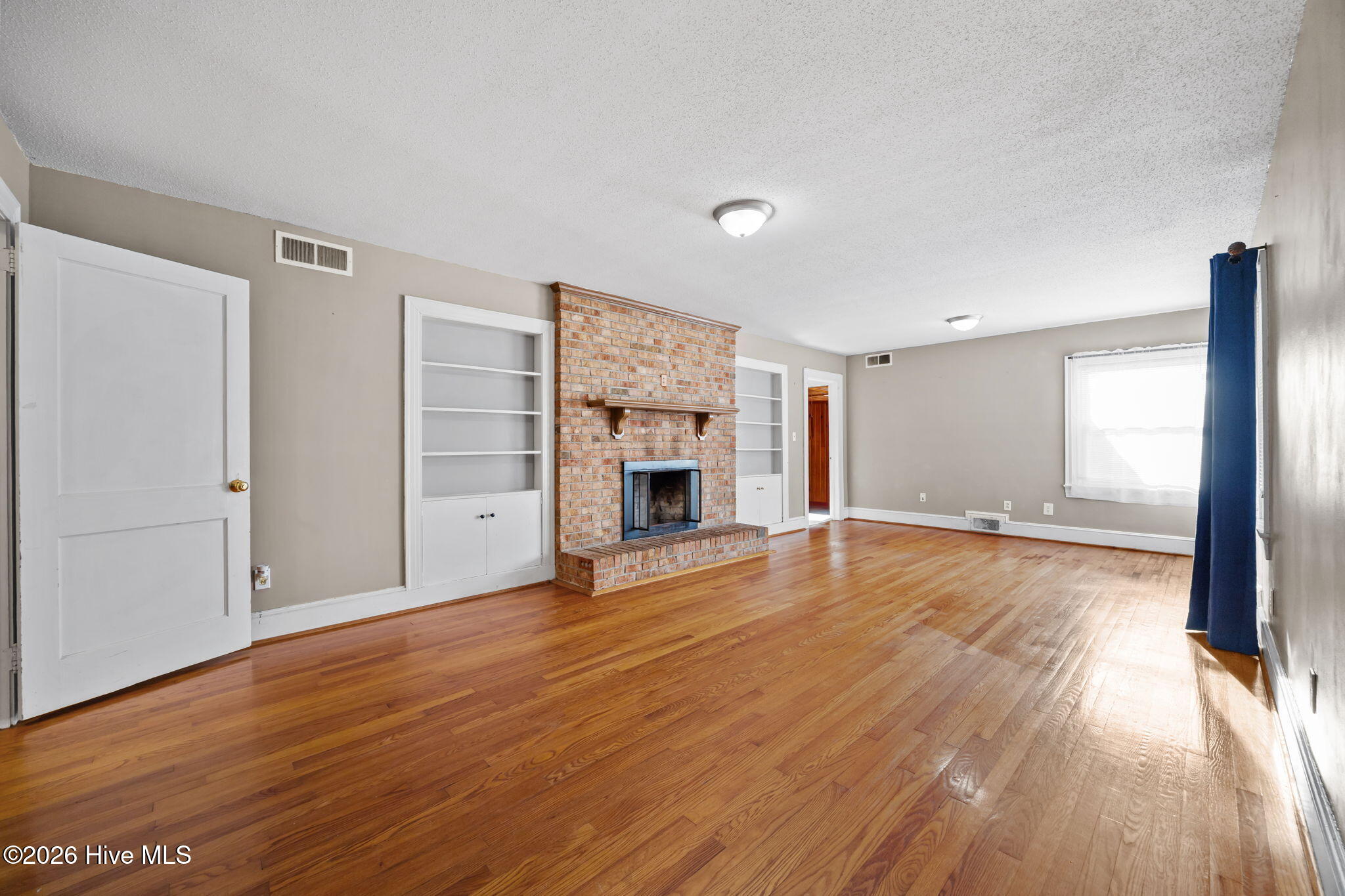 333 Fifth Street Ayden, NC 28513 - Photo 6 of 44 23-web-or-mls-IMG_0006