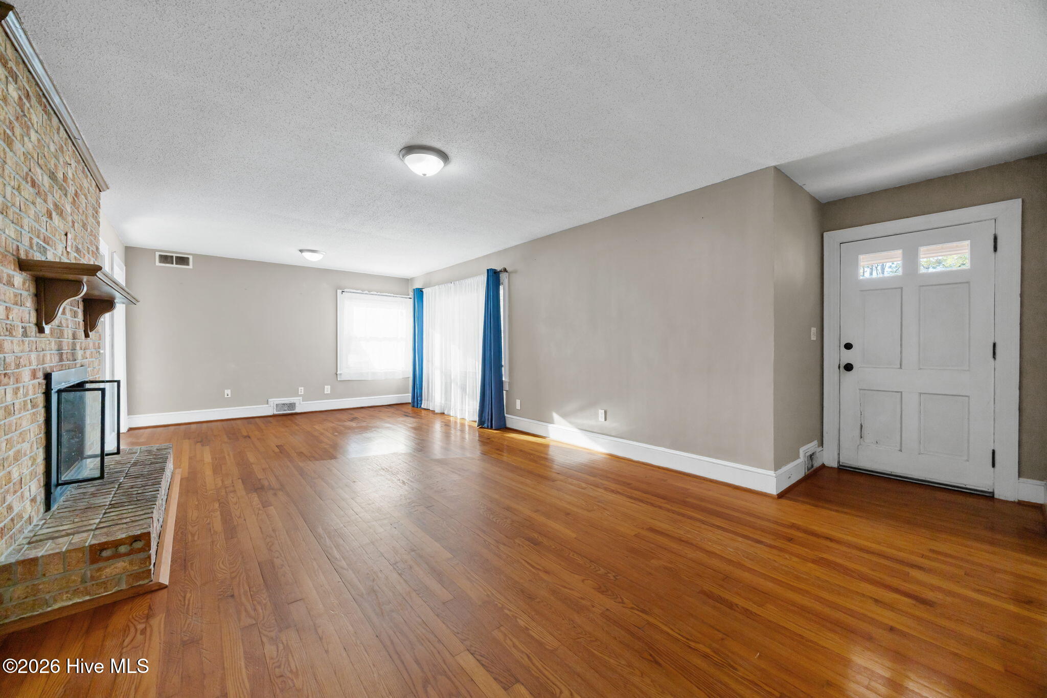 333 Fifth Street Ayden, NC 28513 - Photo 8 of 44 26-web-or-mls-IMG_0009