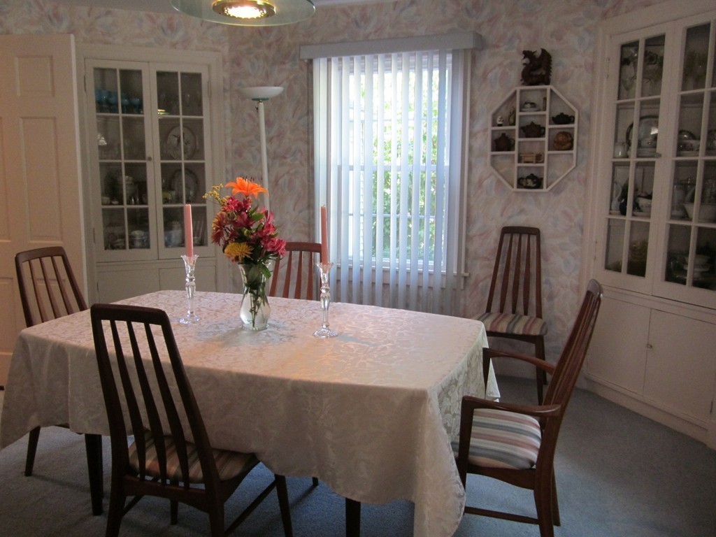 190 Gillette Avenue Springfield, MA 01118 - Photo 6 of 19