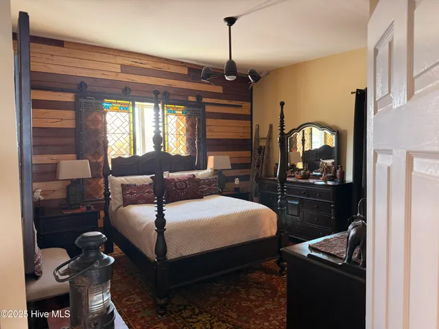 $949,000 | 301-302 South Water Street, Elizabeth City, NC 27909