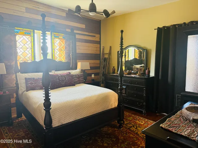 $949,000 | 301-302 South Water Street, Elizabeth City, NC 27909