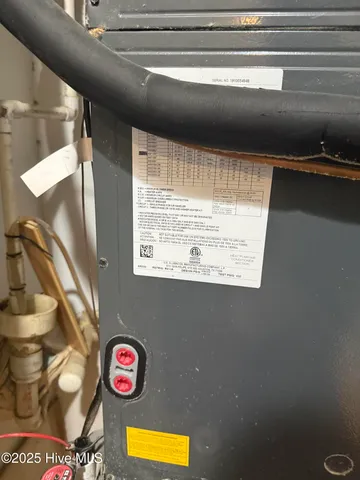 $949,000 | 301-302 South Water Street, Elizabeth City, NC 27909