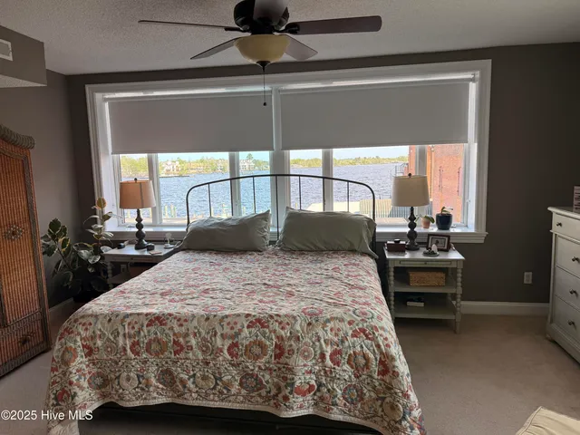 $949,000 | 301-302 South Water Street, Elizabeth City, NC 27909