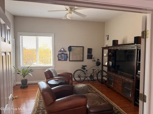 $949,000 | 301-302 South Water Street, Elizabeth City, NC 27909